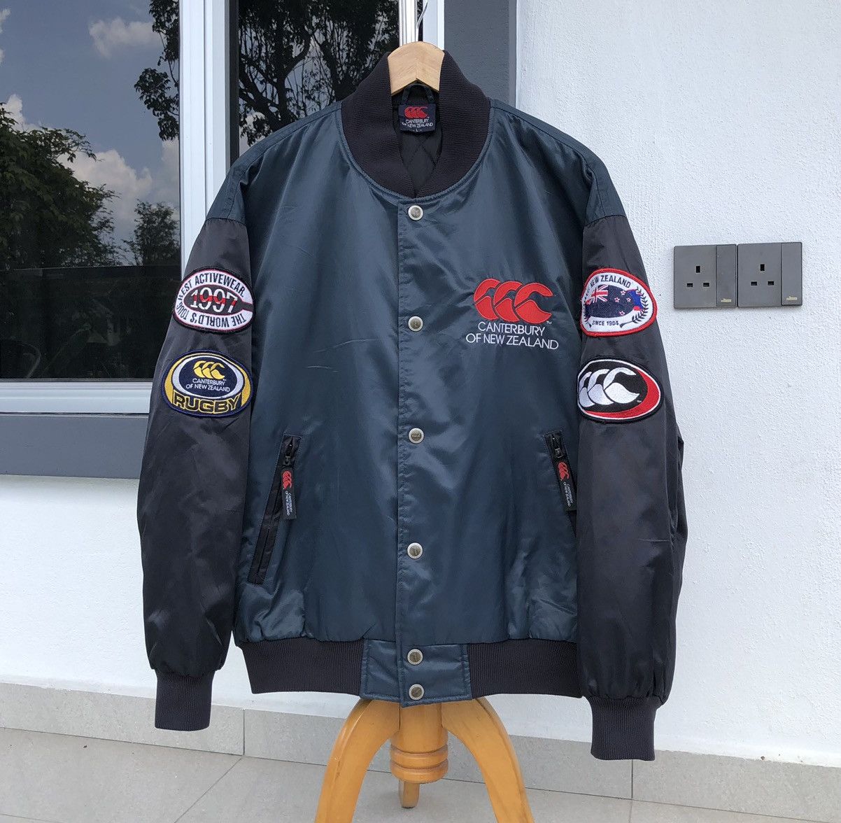 Canterbury of New Zealand VTG Canterburry New Zealand Embroidery Logo Varsity Jacket Size US L / EU 52-54 / 3 - 14 Thumbnail