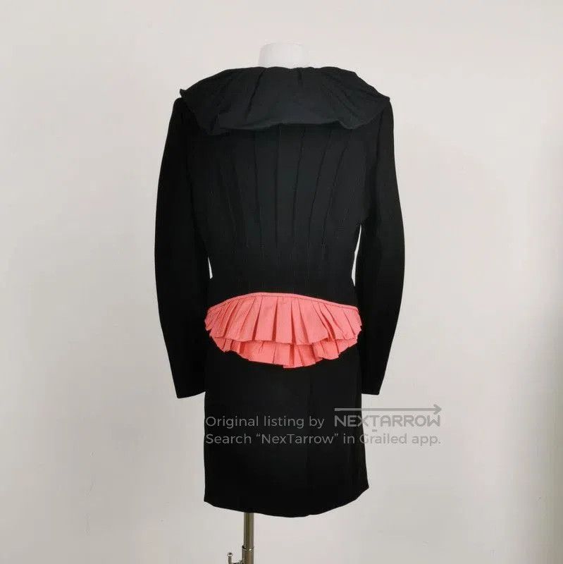Louis Vuitton Louis Vuitton Pleated Silk Blend Dress Suit. Size US M / EU 48-50 / 2 - 3 Thumbnail
