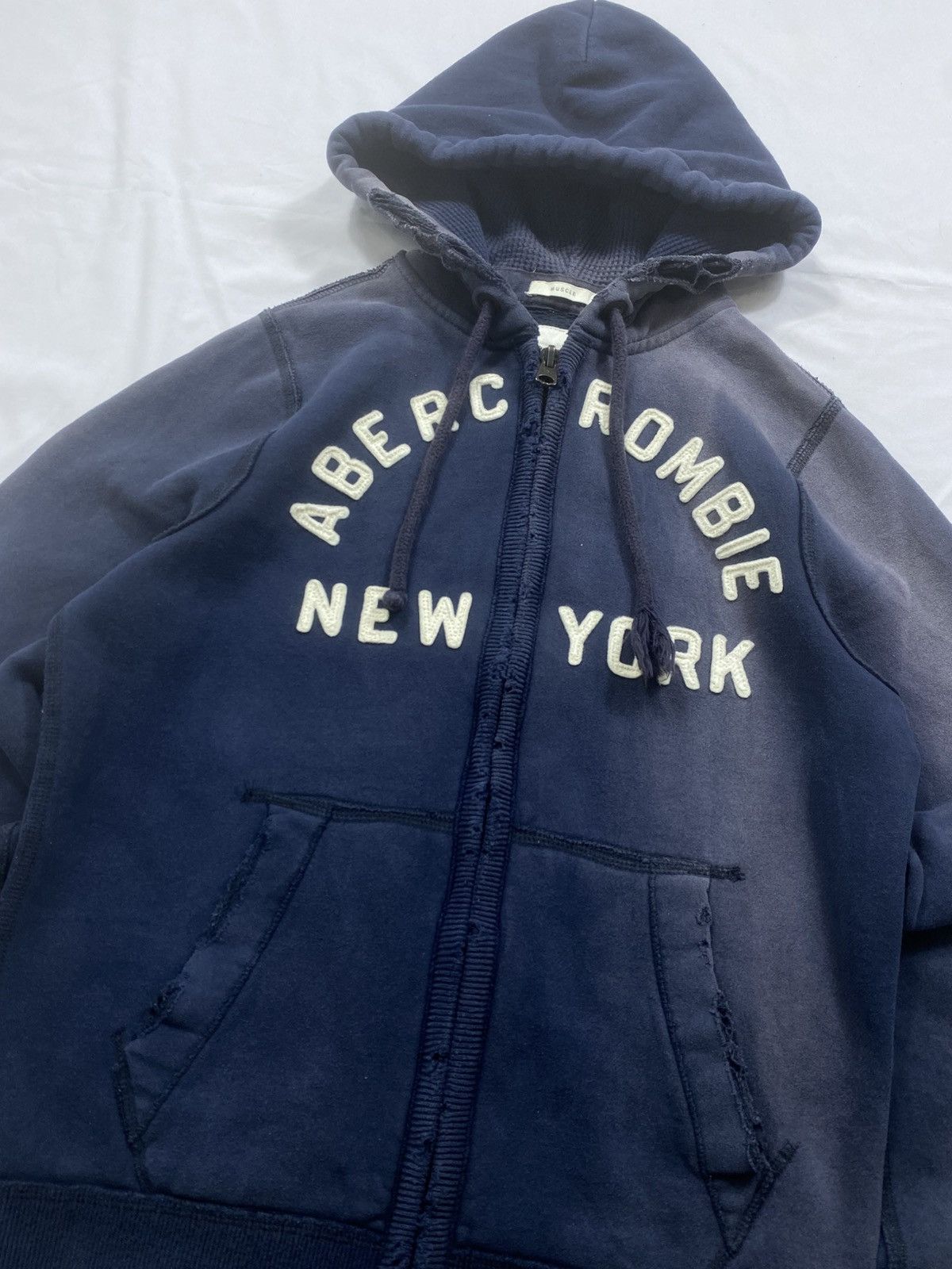 Abercrombie & Fitch SICK DISTRESSED FADED ABERCROMBIE FUR ZIP HOODIE Size US M / EU 48-50 / 2 - 3 Thumbnail