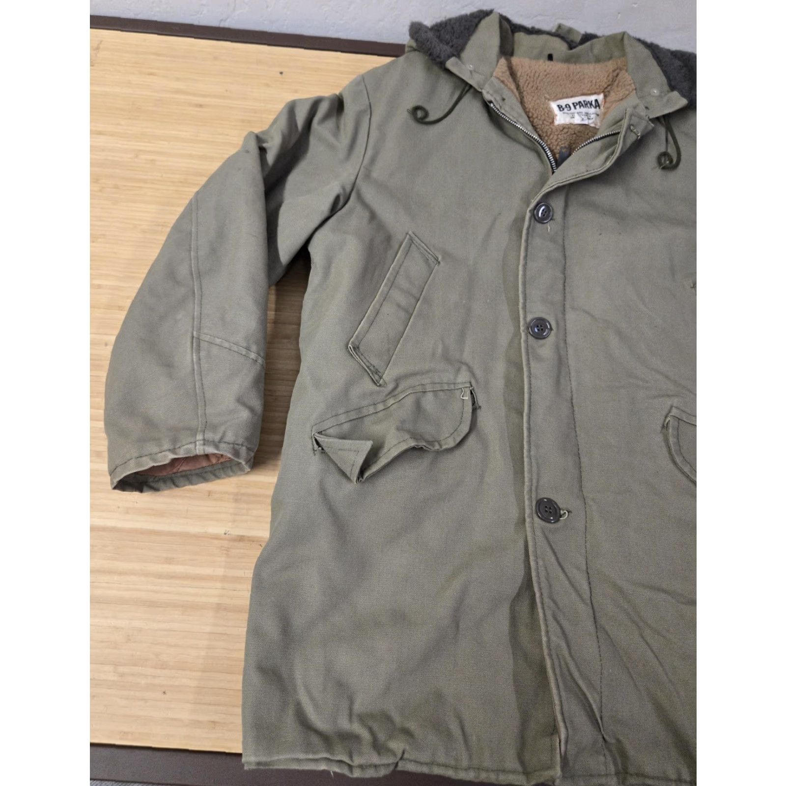 Vintage Vintage B-9 Parka Jacket Mens Medium Green Insulated Hooded Coat 90s User: Vintage B-9 Parka Jacket Mens Medium Green Insulated Hooded Coat 90s Size US M / EU 48-50 / 2 - 4 Thumbnail
