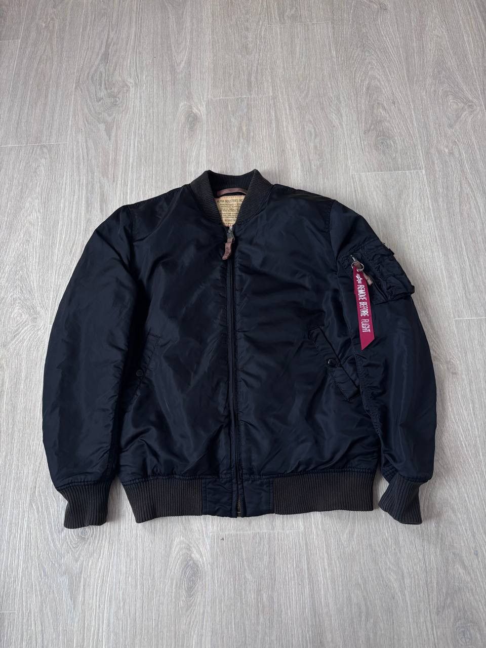 Alpha Industries Alpha Industries bomber jacket rare Size US M / EU 48-50 / 2 - 1 Thumbnail