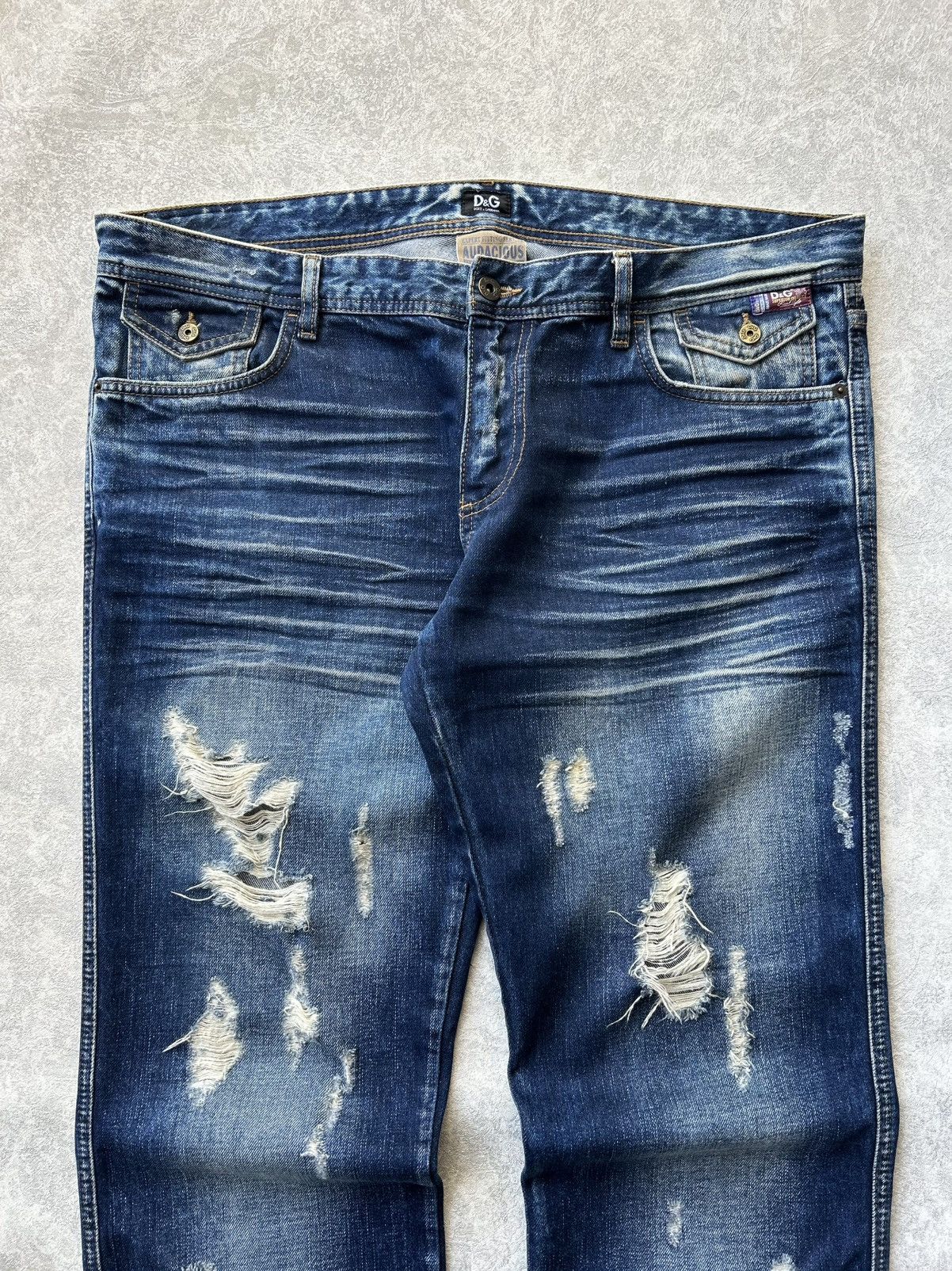 Dolce & Gabbana Vintage 00s Dolce & Gabbana Distressed Faded Denim Jeans Size US 34 / EU 50 - 2 Thumbnail