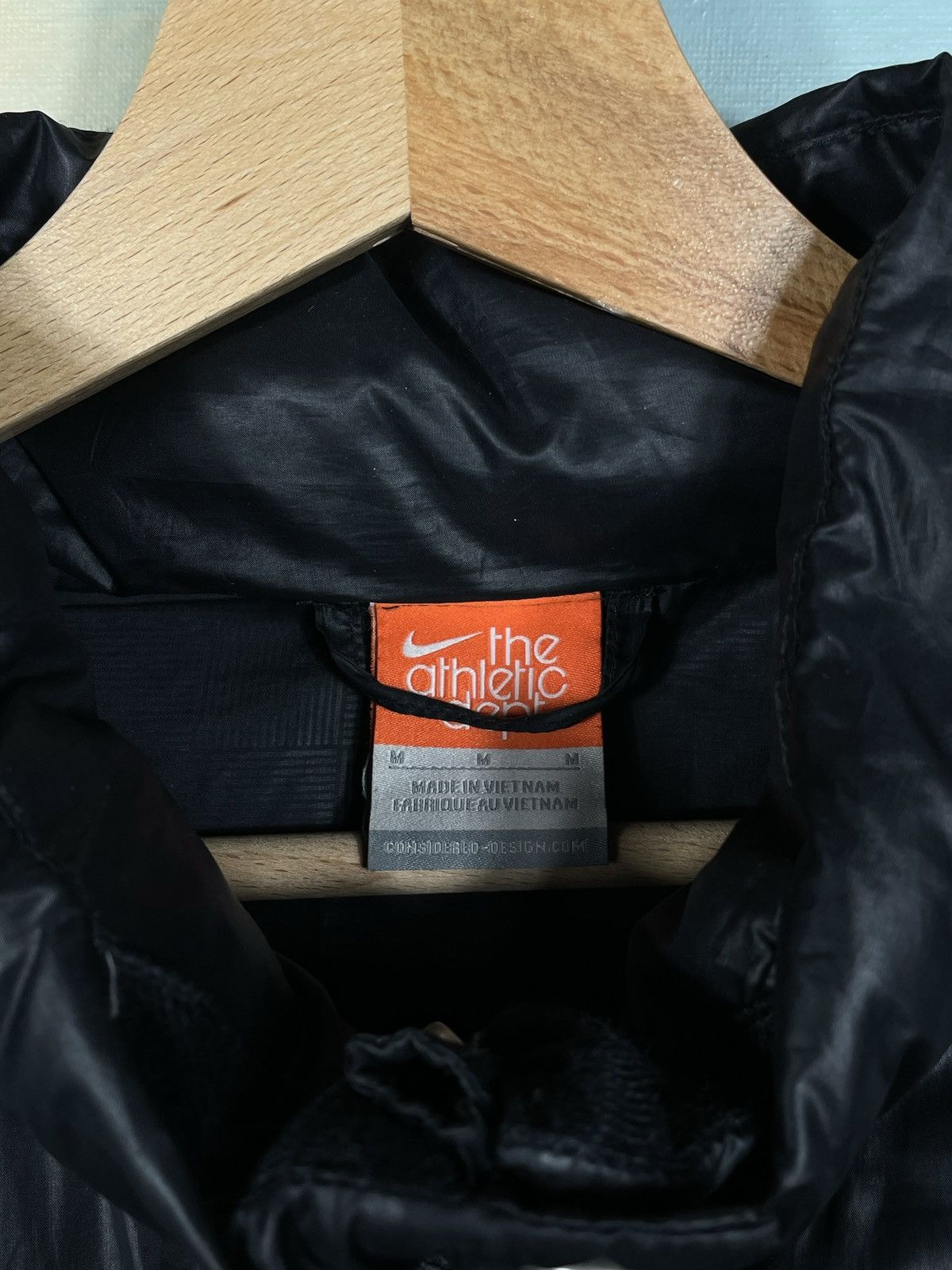 Nike × Vintage Nike Small Swoosh Zip Hoodie Black Y2k 00s Retro Size M / US 6-8 / IT 42-44 - 8 Thumbnail