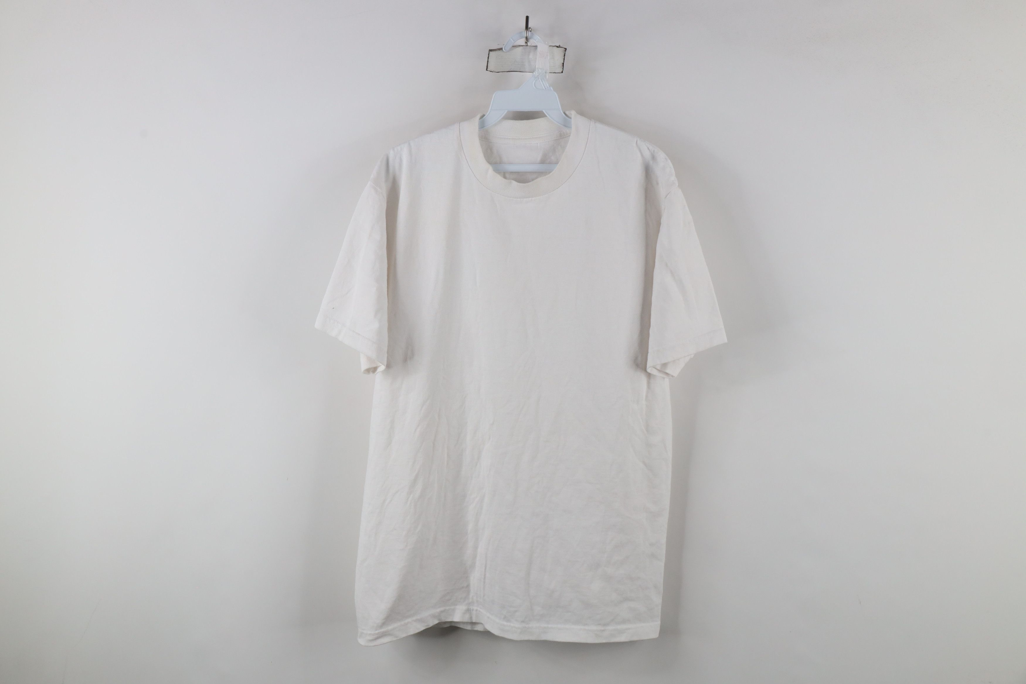 Vintage Vintage 90s Streetwear Heavyweight Cotton T-Shirt White Size US L / EU 52-54 / 3 - 1 Thumbnail