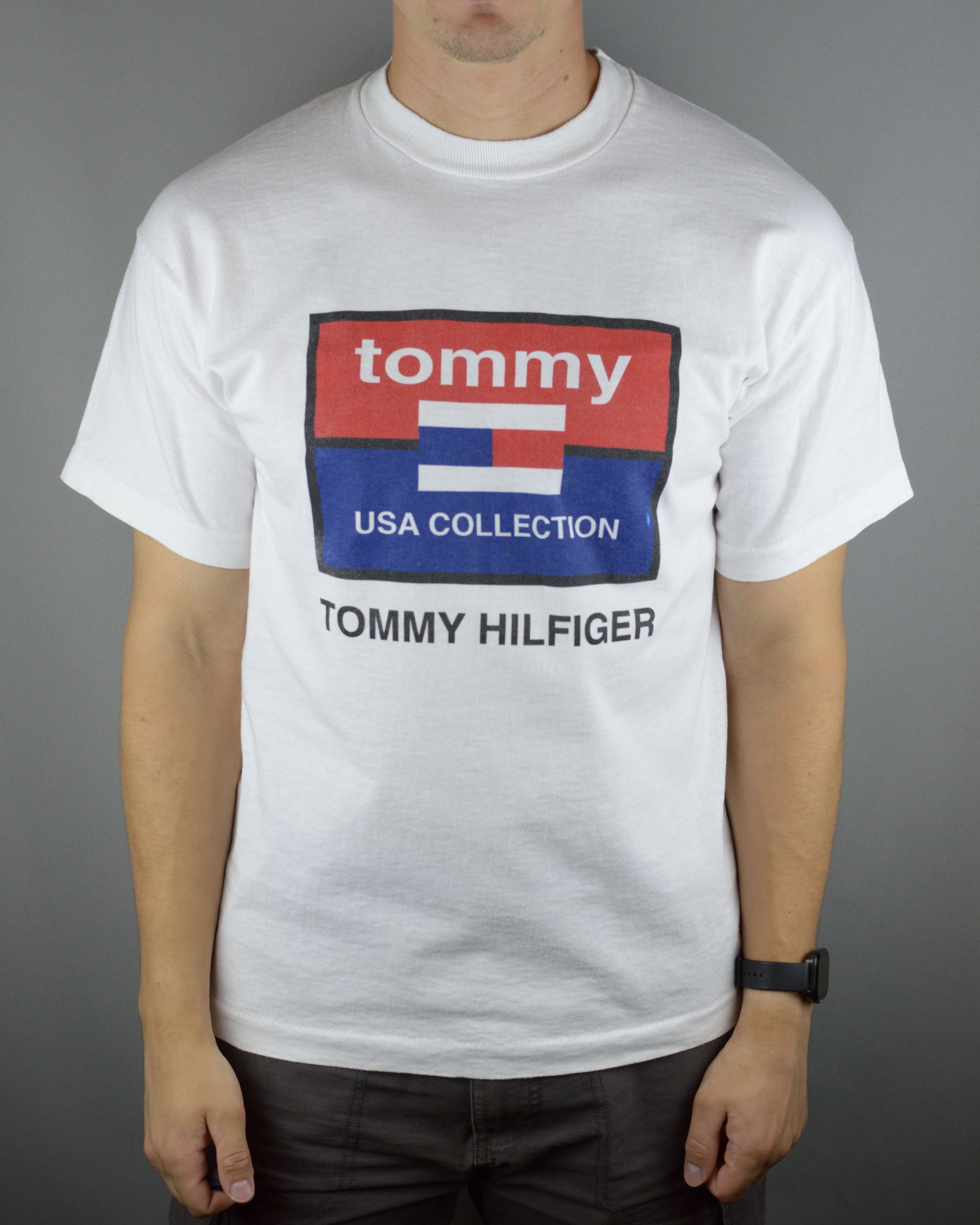 Tommy Hilfiger × Vintage Vintage Tommy Hilfiger 90s t shirt ( Single Stitch) Size US L / EU 52-54 / 3 - 1 Thumbnail