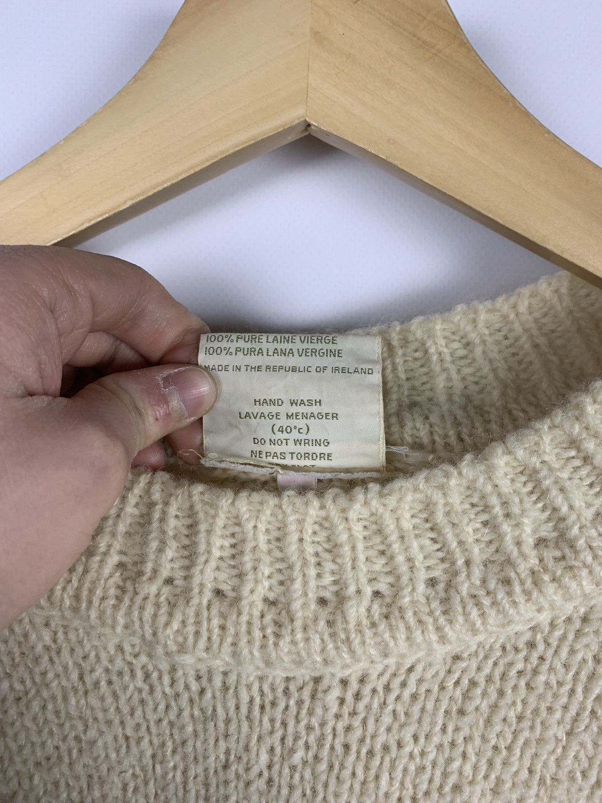 Vintage Vintage Gaeltarra Irish Handknit Wool Aran Sweater Size 42 Size US XS / EU 42 / 0 - 7 Thumbnail