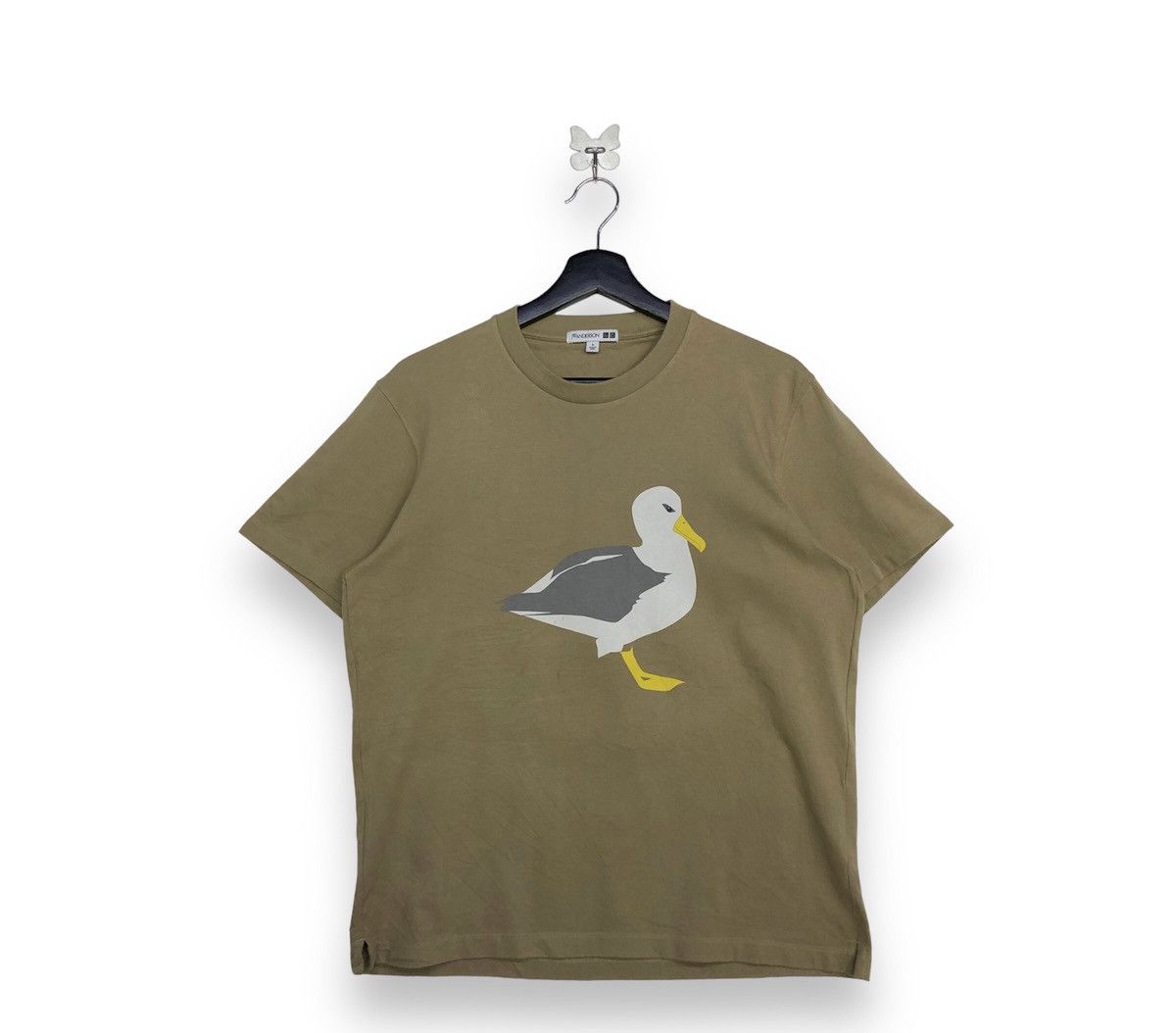 JW Anderson × Uniqlo Jwanderson Designer Collab With Uniqlo Tshirt Size US S / EU 44-46 / 1 - 1 Thumbnail