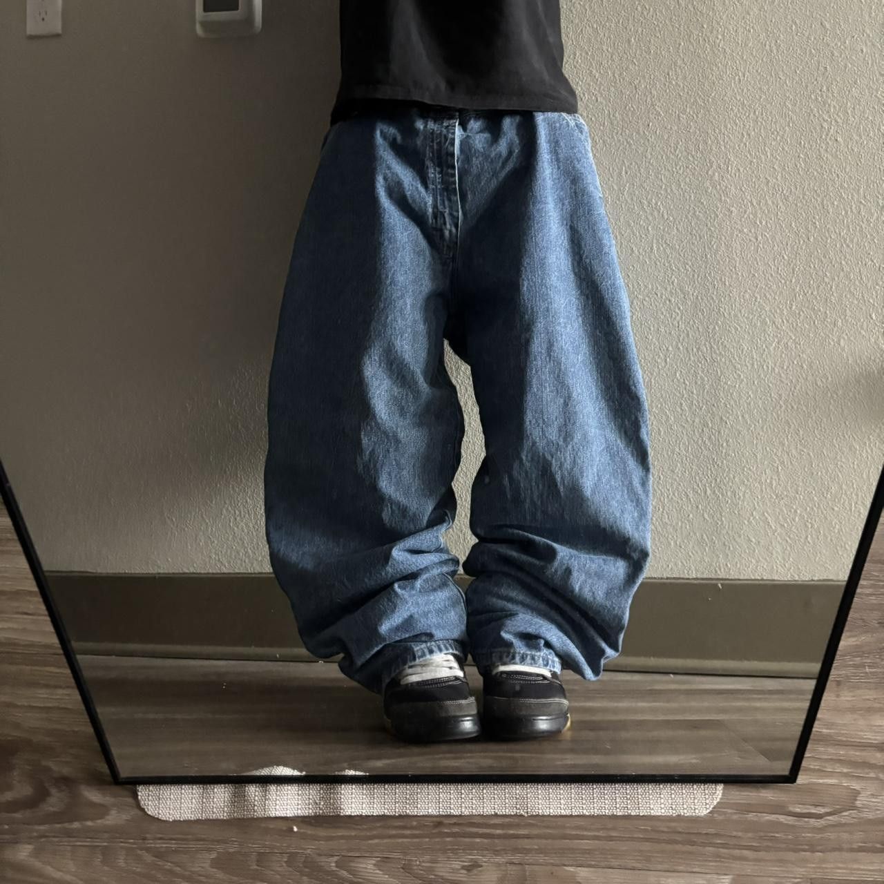 Vintage Crazy Vintage Y2K/2000s Baggy Medium Wash Skater Carpenter Denim Jeans! 40x30 Size US 40 / EU 56 - 1 Thumbnail