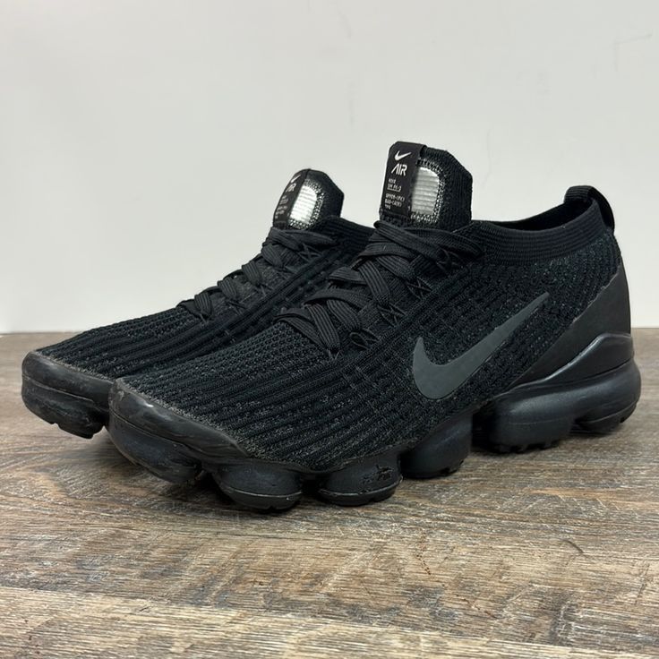 Nike Nike Air VaporMax Flyknit 3.0 ‘Triple Black’ Size US 9.5 / EU 42-43 - 1 Preview