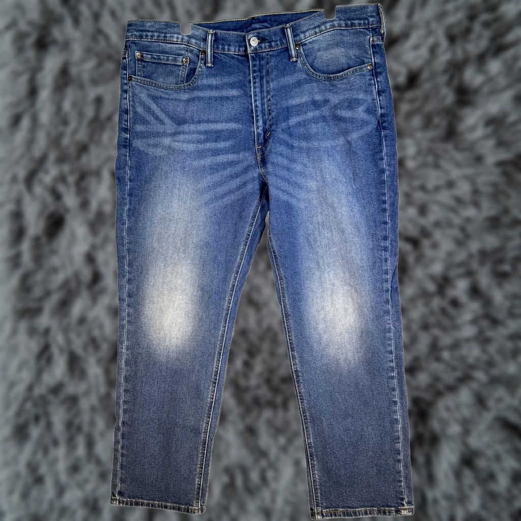 Levi's VINTAGE Levis 541 Jeans Mens 36x30 Blue Athletic Taper Stretch Denim Mid Rise Zip Fly Size US 36 / EU 52 - 1 Thumbnail