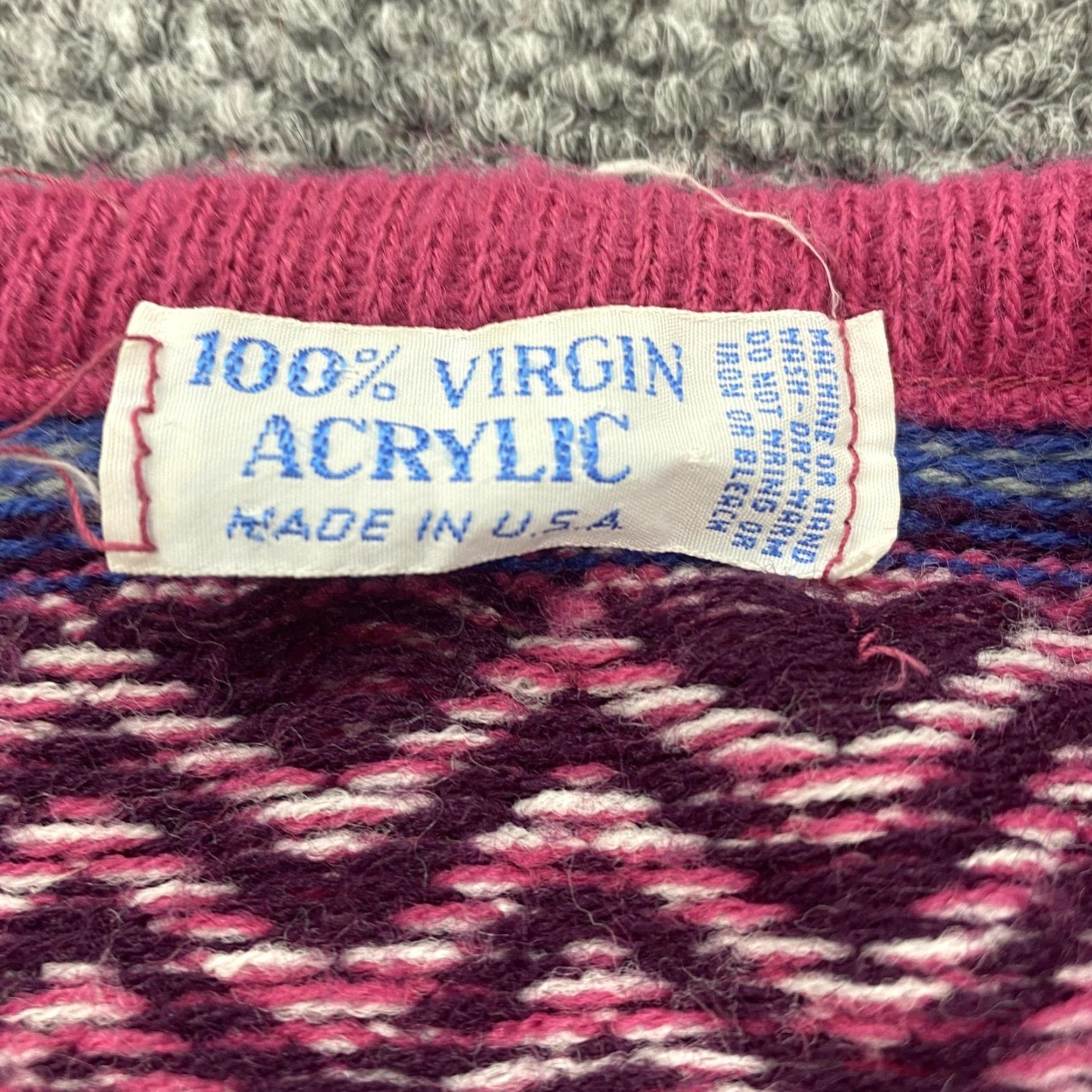 Pinko VINTAGE Pink Geometric Knit Sweater Womens Medium Pullover 80s USA Geometric 100% Acrylic Womens Pullover Size M / US 6-8 / IT 42-44 - 4 Thumbnail