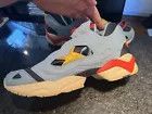 Reebok Reebok Pumps Classics x Looney Tunes US 10.5 Men Instapump Size US 10.5 / EU 43-44 - 9 Thumbnail