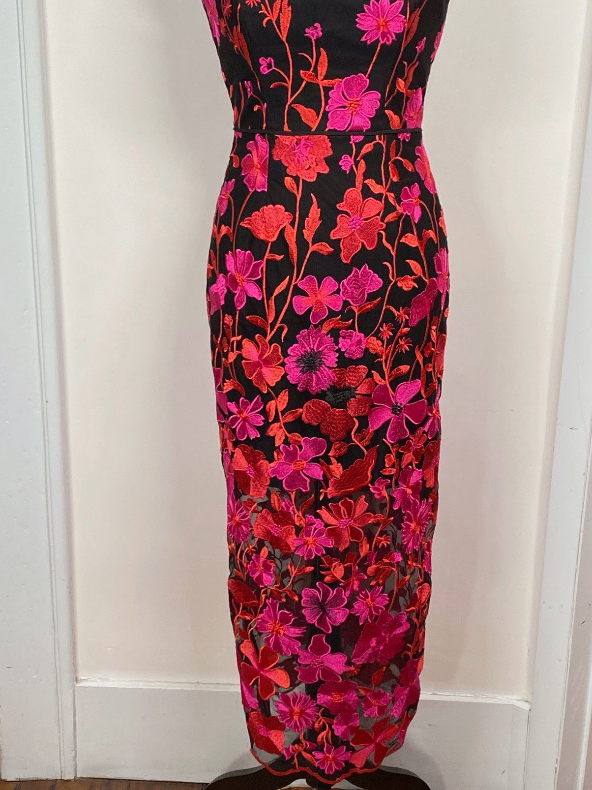 MILLY Milly Floral-Embroidered Midi Dress size 2 Size XS / US 0-2 / IT 36-38 - 9 Thumbnail