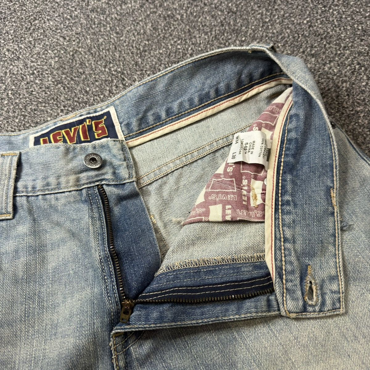 Levi's Levis 549 Baggy Destroyed Low Loose Denim Balenciaga Style Size US 34 / EU 50 - 10 Thumbnail