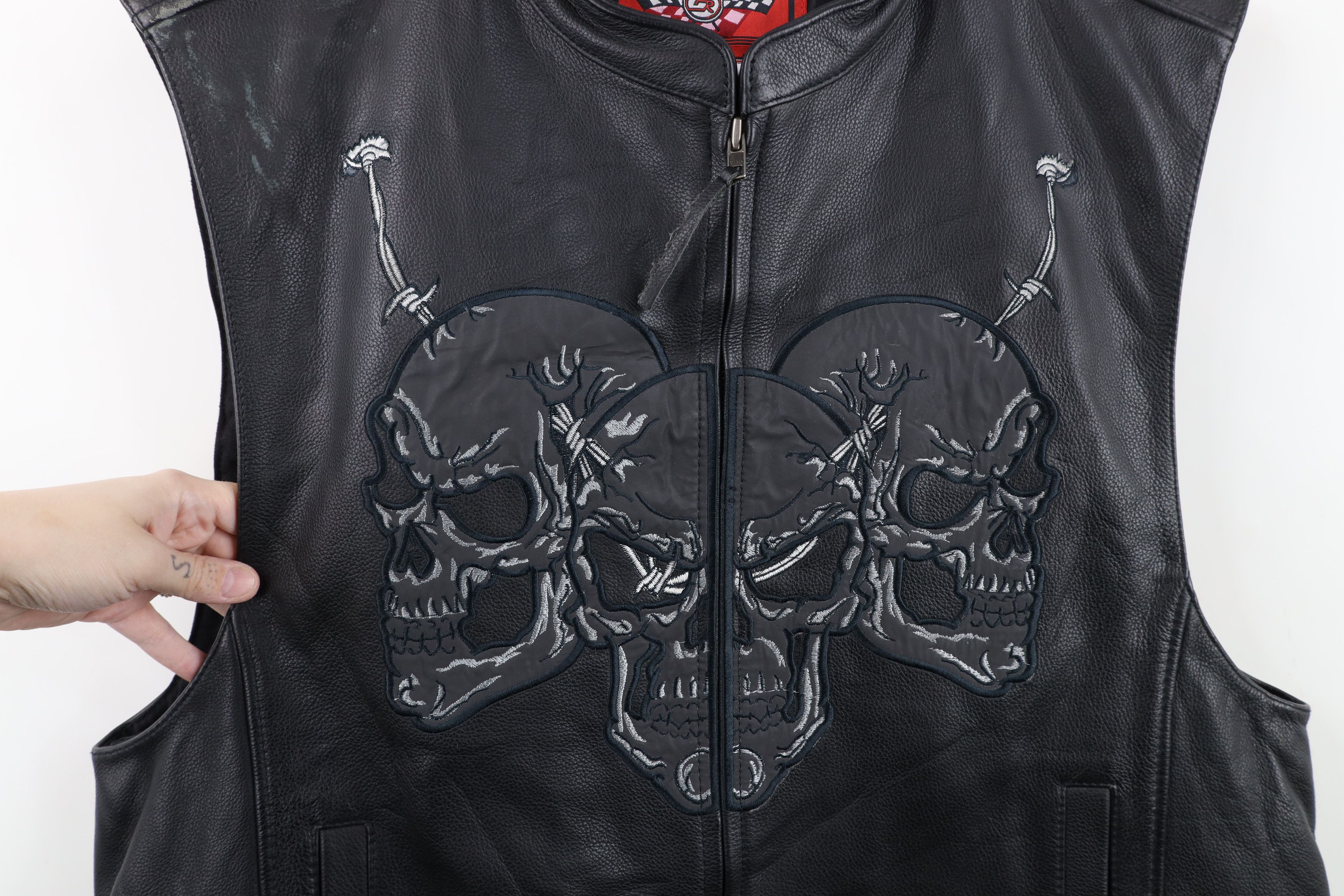 Vintage Vintage Streetwear Skull Leather Motorcycle Riding Vest Size US XXL / EU 58 / 5 - 5 Thumbnail