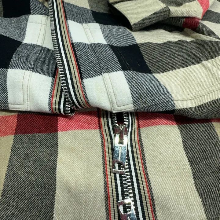 Burberry Burberry Burberry Striped Patterned Jacket for Men-2507 Size US M / EU 48-50 / 2 - 6 Thumbnail