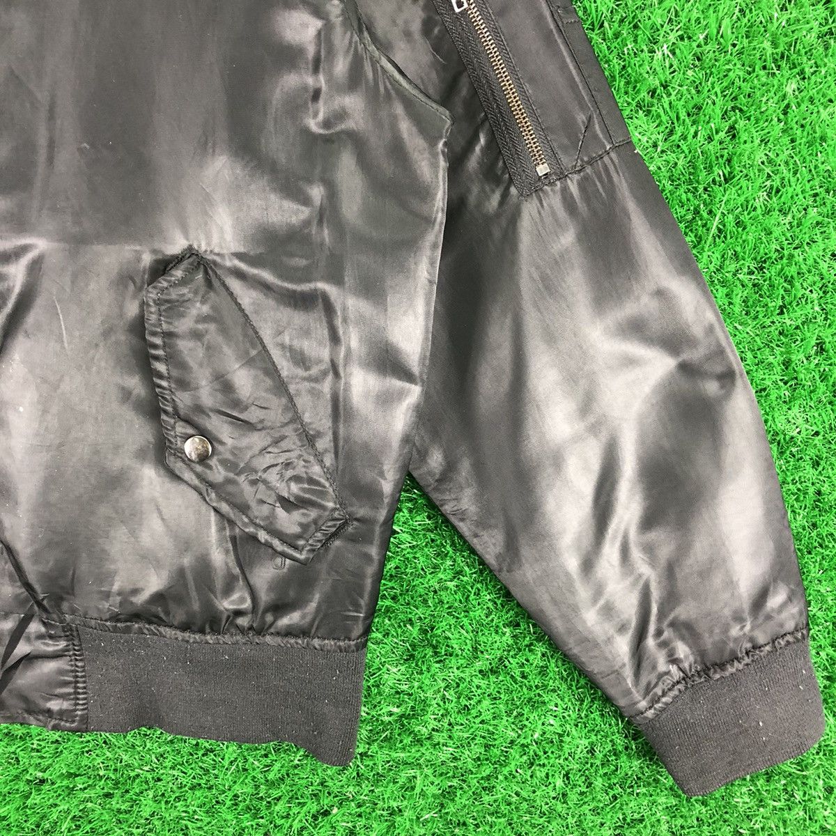 Japanese Brand Vintage Bomber Jacket MA-1 Embroidered Logo Size US L / EU 52-54 / 3 - 3 Thumbnail