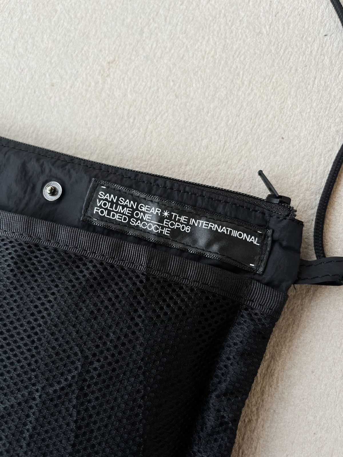 Japanese Brand San San Gear 2 Way Folded Sacoche / Sling Bag Size ONE SIZE - 8 Thumbnail