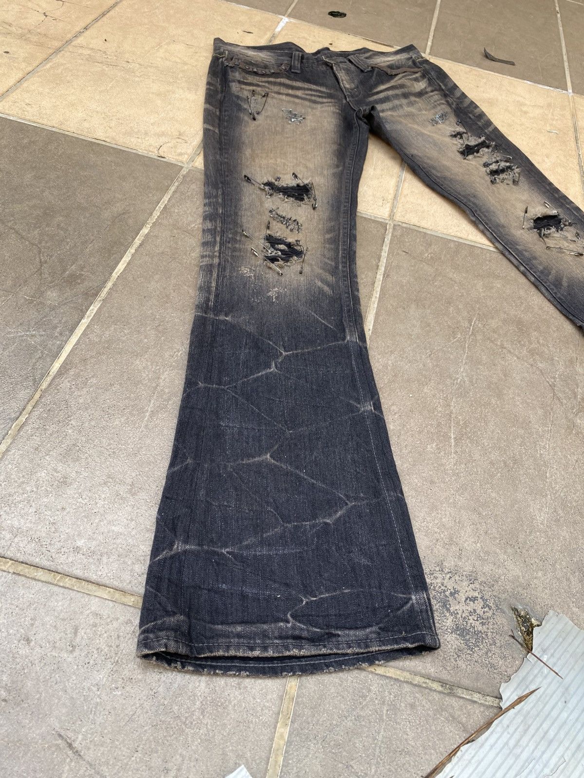 Murder License Murder Lincense Studded Flare Jeans Size US 35 - 6 Thumbnail