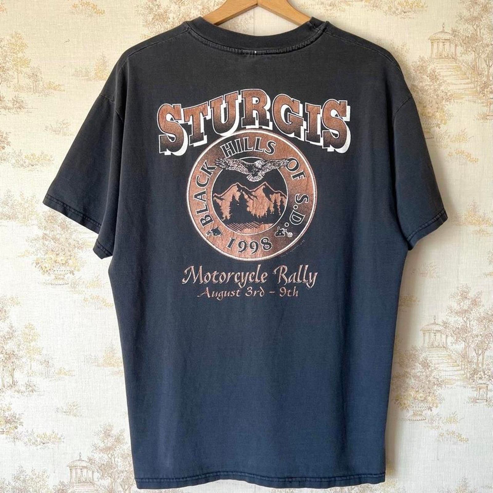 Hanes 1998 Sturgis Motorcycle Rally T-Shirt | Faded Black | XL Size US XL / EU 56 / 4 - 6 Thumbnail