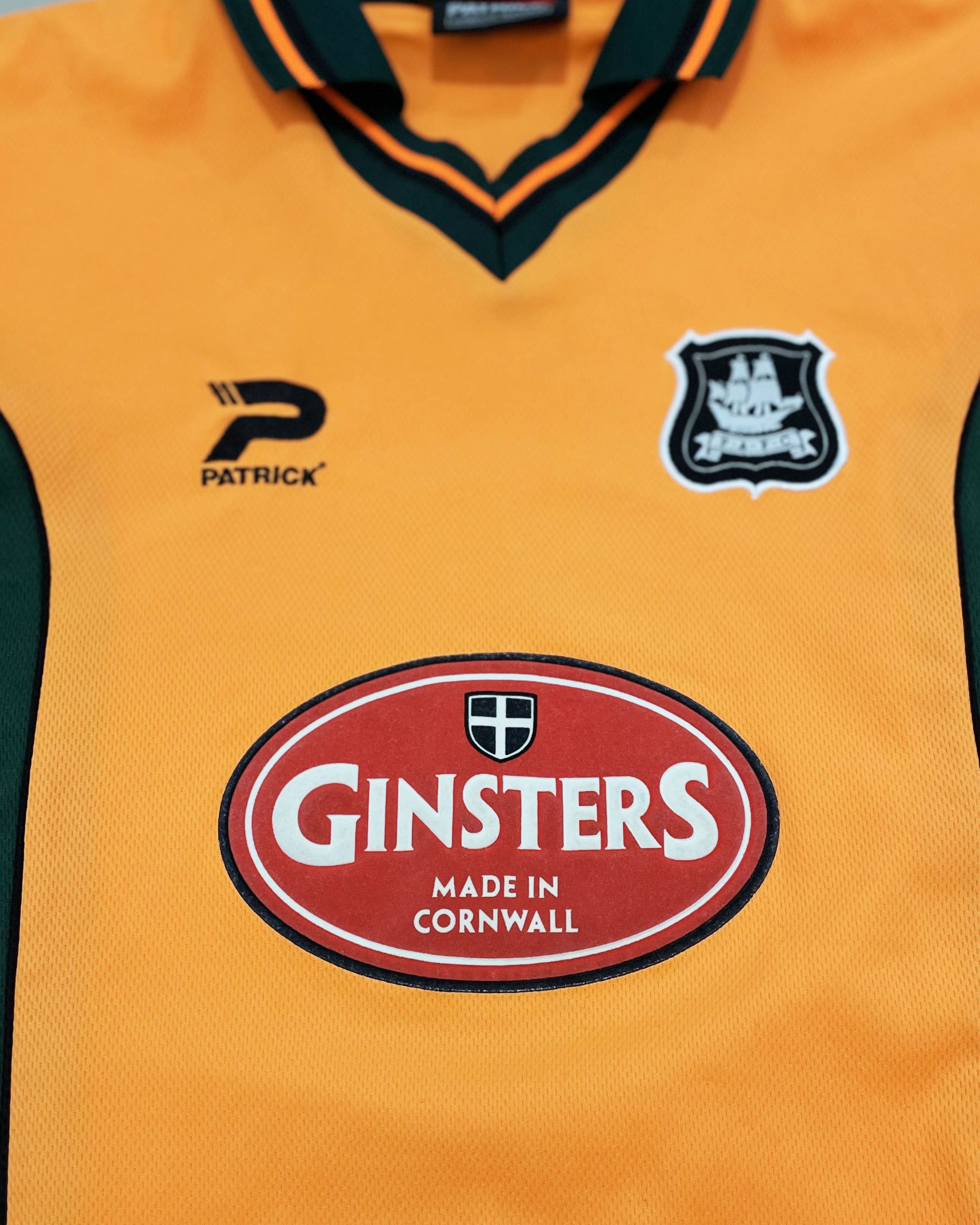 Other Plymouth Argyle Away Kit 2002 2003 Size US L / EU 52-54 / 3 - 3 Thumbnail