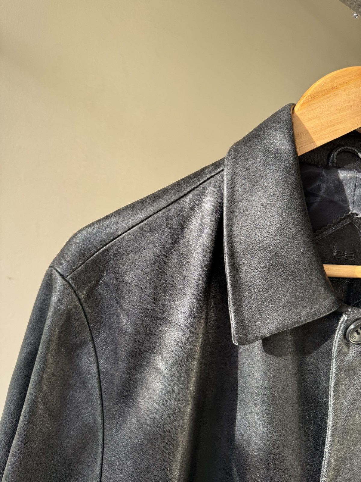 Balenciaga Balenciaga Nicolas Ghesquière Button Up Leather Jacket Size US L / EU 52-54 / 3 - 3 Thumbnail