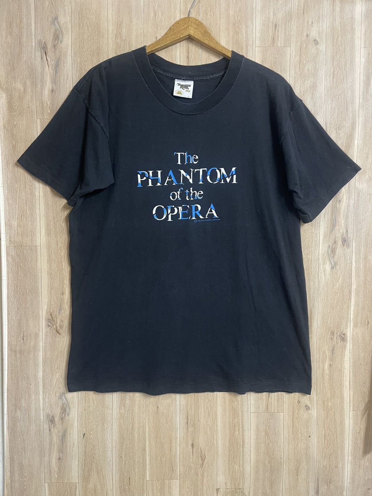 Vintage Vintage The Phantom Of The Opera T shirt L Made in USA Size US L / EU 52-54 / 3 - 1 Thumbnail