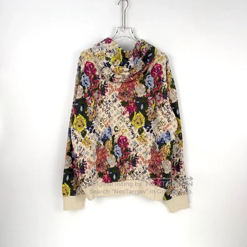 Louis Vuitton Louis Vuitton Floral, full-print knit hooded sweatshirt Size US L / EU 52-54 / 3 - 4 Thumbnail