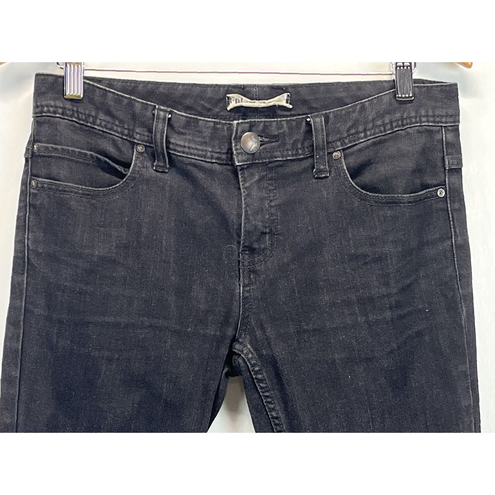 Free People Free People Skinny Jeans Sz 28 Black Distressed Raw Hem GUC Size 28" / US 6 / IT 42 - 2 Thumbnail