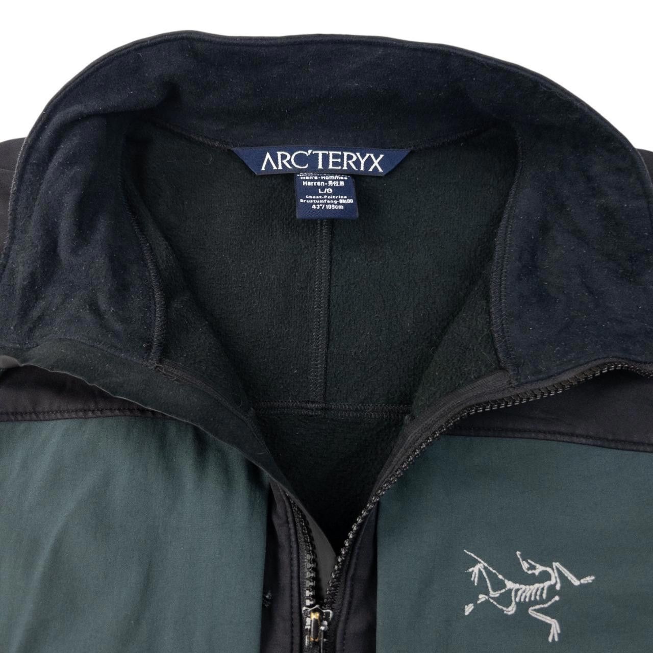 Arc'teryx Vintage Arcteryx Zip Up Jacket Size L Size US L / EU 52-54 / 3 - 4 Thumbnail