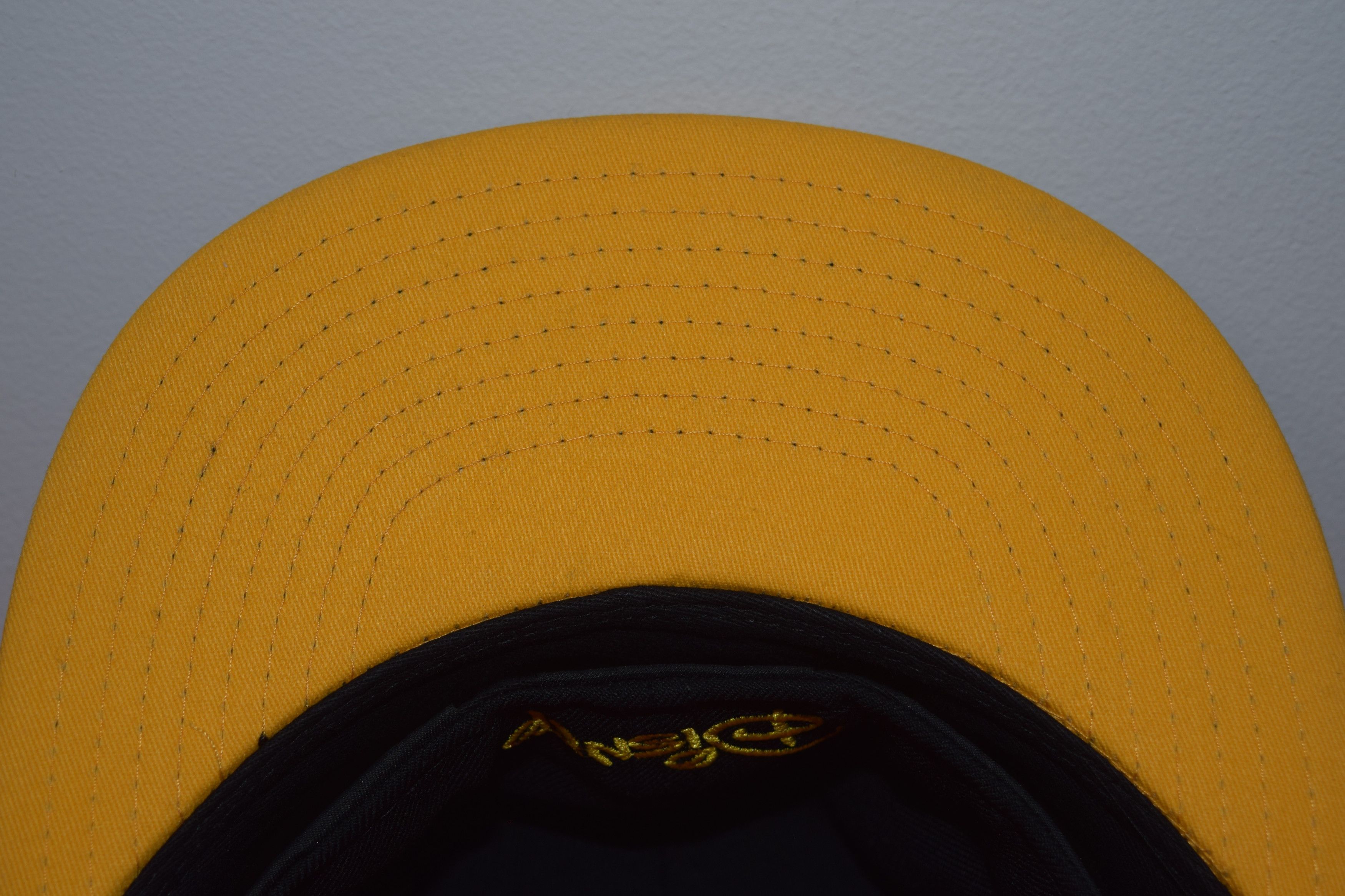 New Era Disney X New Era Winnie the Pooh Bear Fitted hat 59Fifty Size ONE SIZE - 7 Thumbnail
