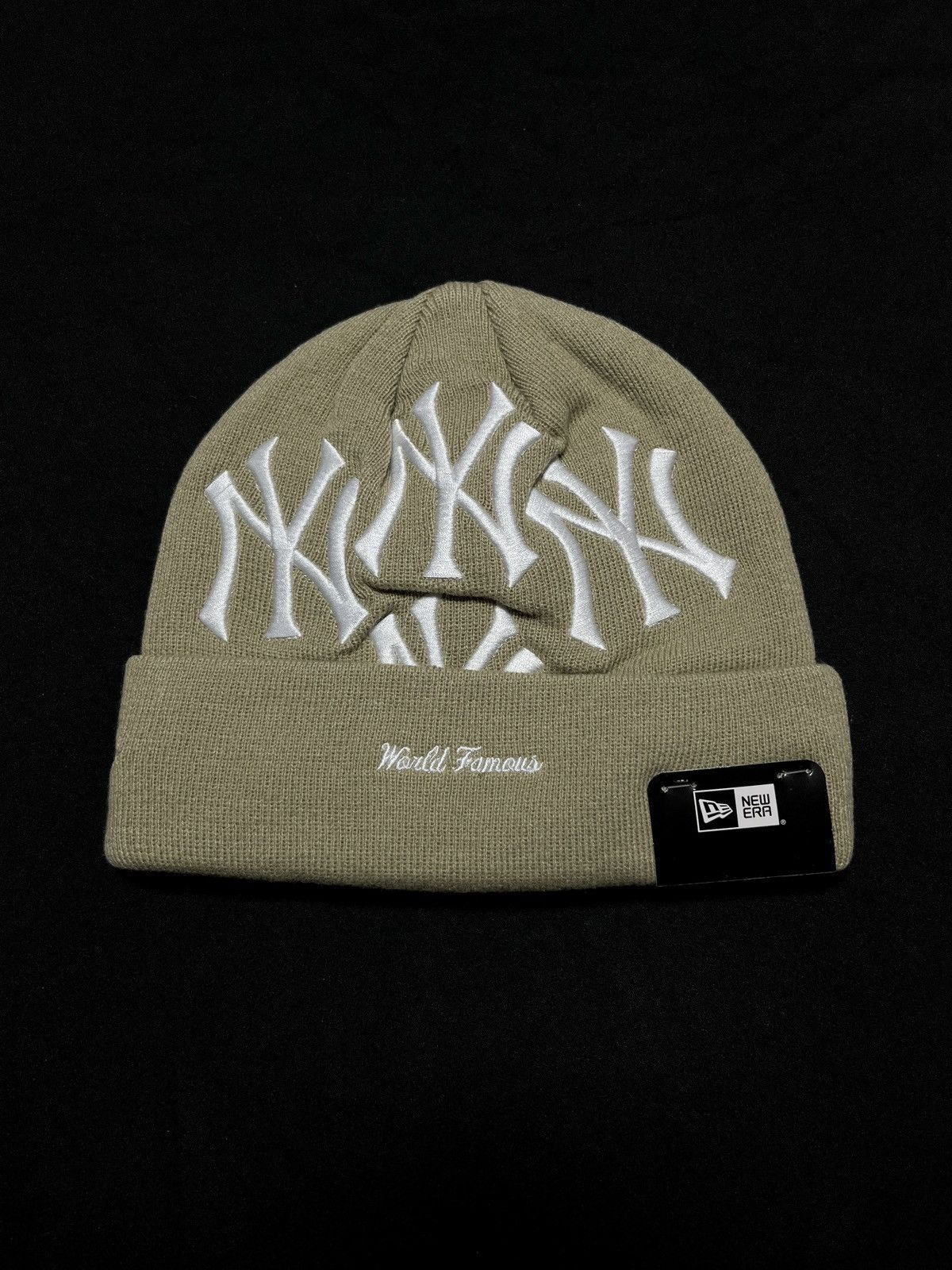 New Era × Supreme Rare Supreme New York Yankees New Era Box Logo Khaki Beanie Size ONE SIZE - 5 Thumbnail
