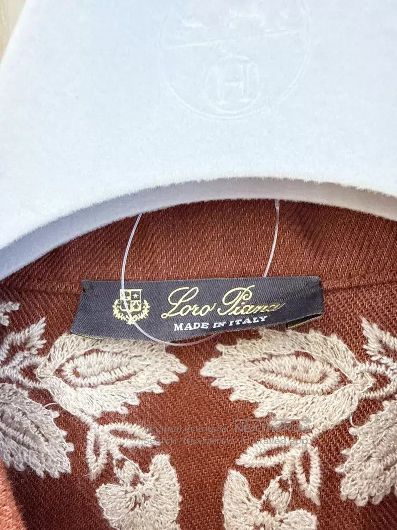 Loro Piana Loro Piana Embroidered resort series top Size S / US 4 / IT 40 - 3 Thumbnail