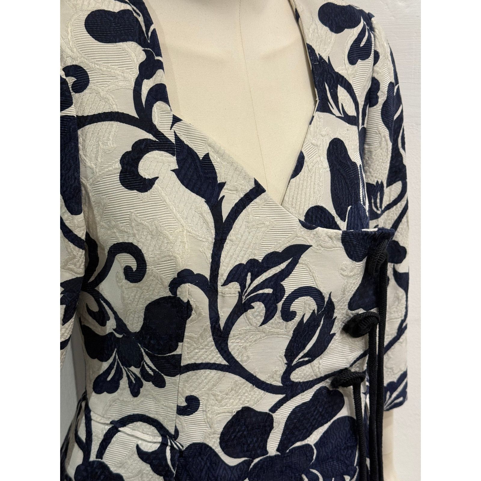 Dior 1980s Christian Dior boutique floral embroidery jacket Size M / US 6-8 / IT 42-44 - 7 Thumbnail