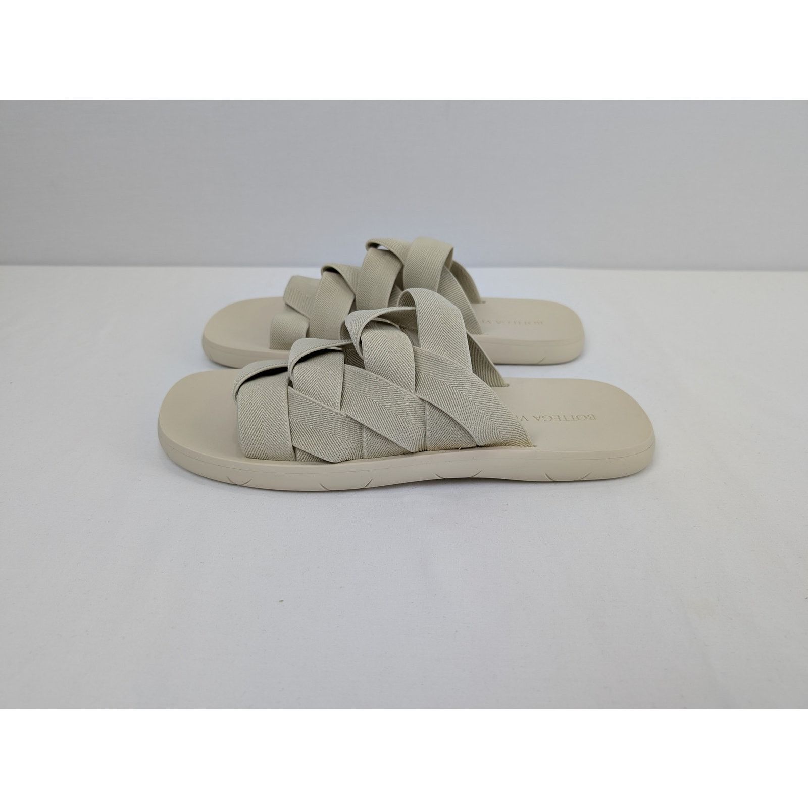 Bottega Veneta o1rshd1 Intrecciato Starfish Plat Sandal in Sea Salt Size US 10 / EU 43 - 8 Thumbnail