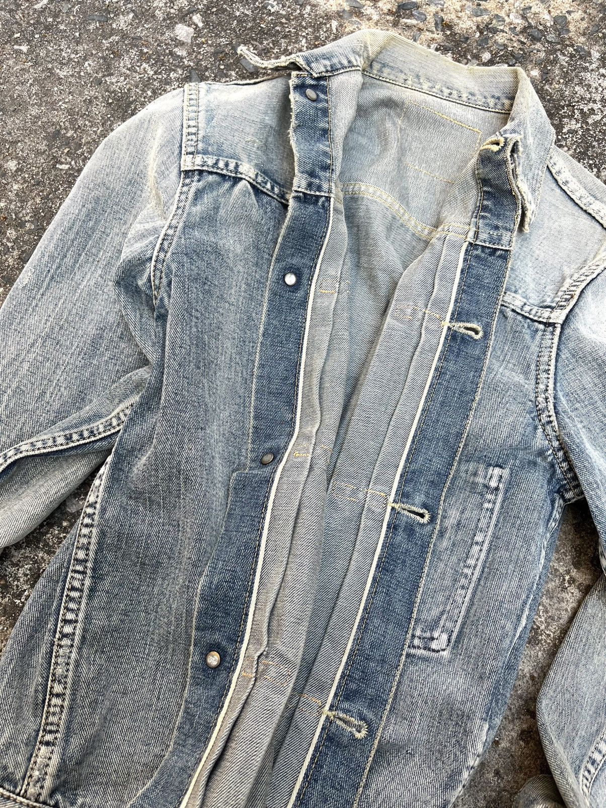 Japanese Brand × Vintage PERFECT!! FADED DISTRESSED VTG. DENIM JACKET JAPAN BRAND Size US M / EU 48-50 / 2 - 11 Thumbnail
