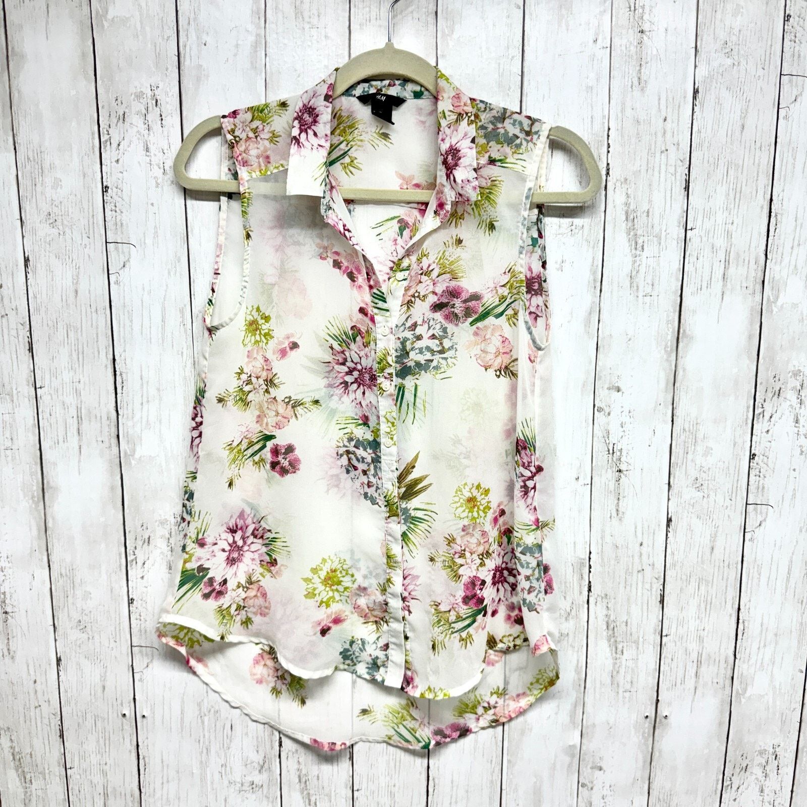 H&M H&M Shirt 6 Tank Blouse Sleeveless Button-Down Hi-Low Sheer Size M / US 6-8 / IT 42-44 - 1 Thumbnail