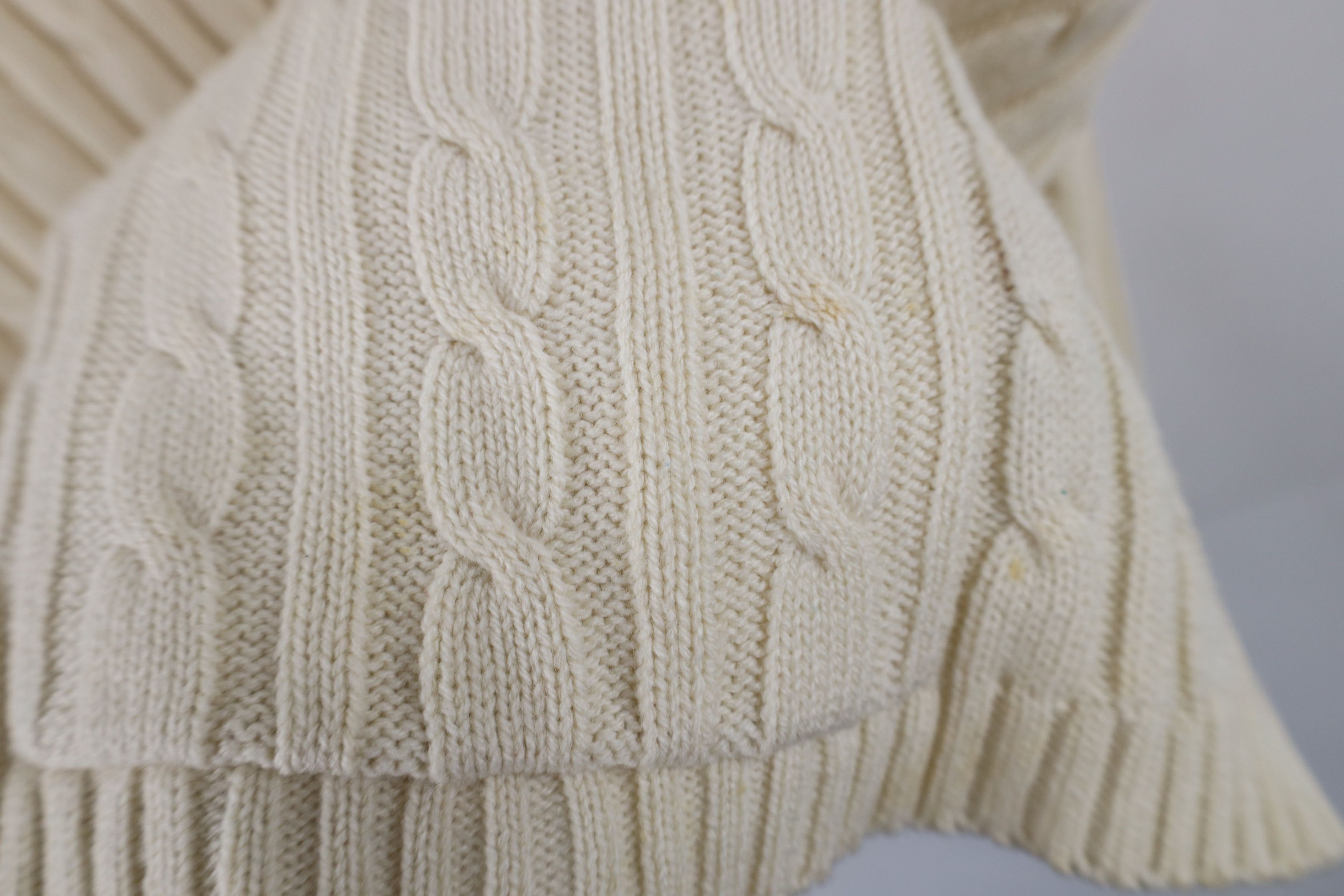 Vintage Vintage 70s Streetwear Chunky Cable Knit Sweater Vest Beige Size M / US 6-8 / IT 42-44 - 8 Thumbnail