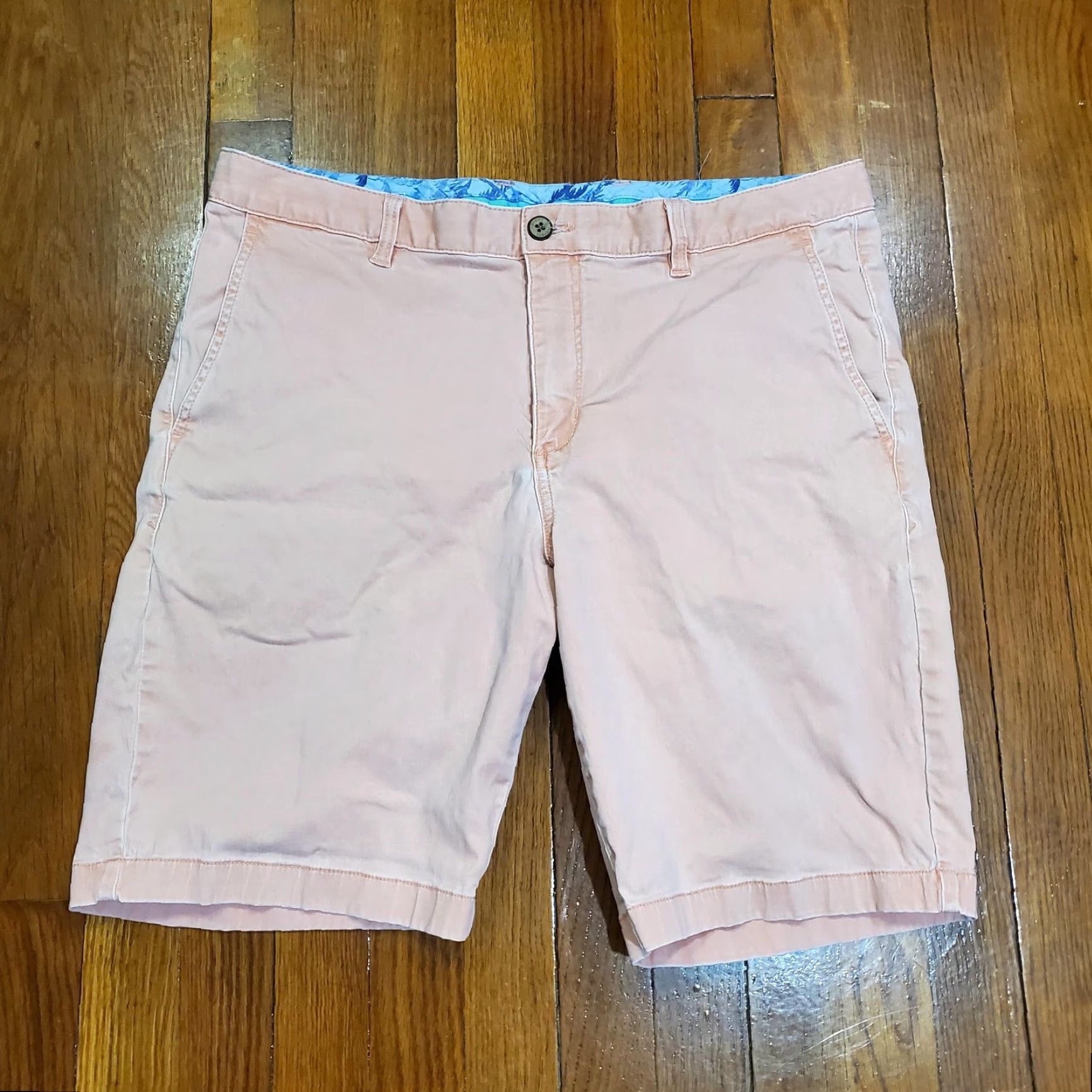 Tommy Bahama Tommy Bahama Shorts Mens 36 Pink Chino Flat Front Stretch 10 Inseam Casual Mens Size US 36 / EU 52 - 3 Thumbnail
