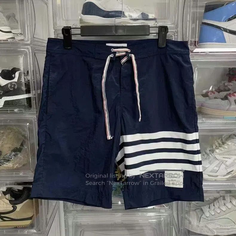 Thom Browne Thom Browne size 2 Waterproof Short Pants with Four Stripes Size US 27 - 1 Thumbnail