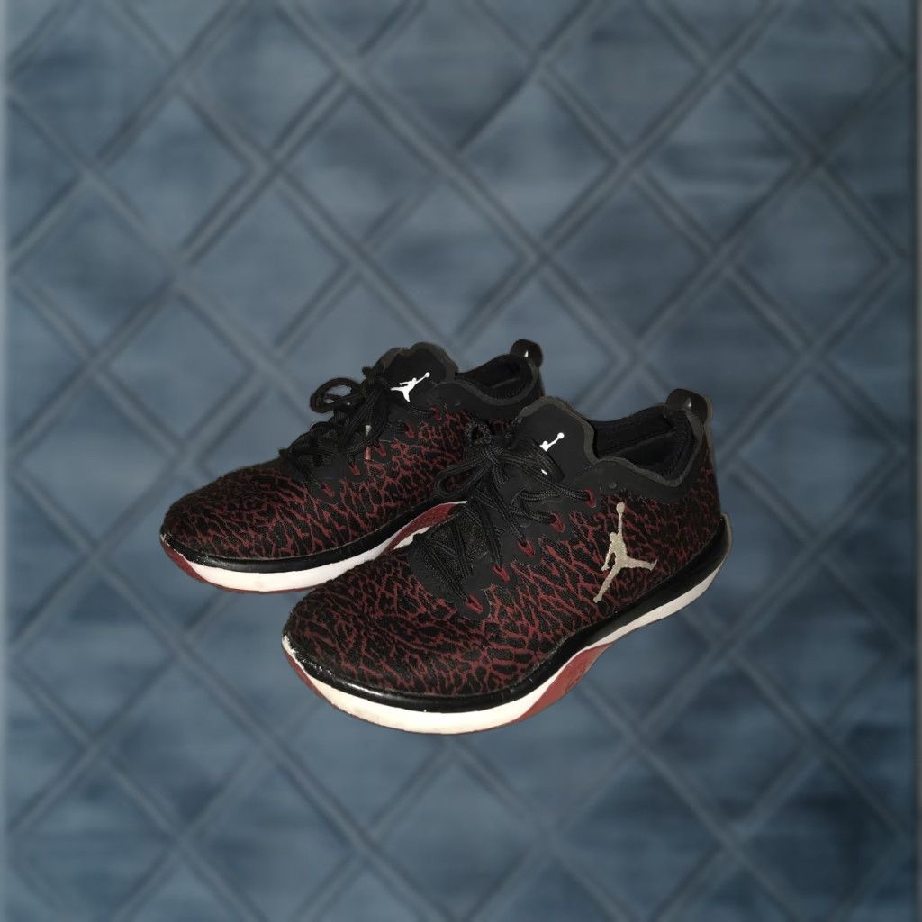 Nike Air Jordan Trainer Low Men's Sneakers Size Black Red