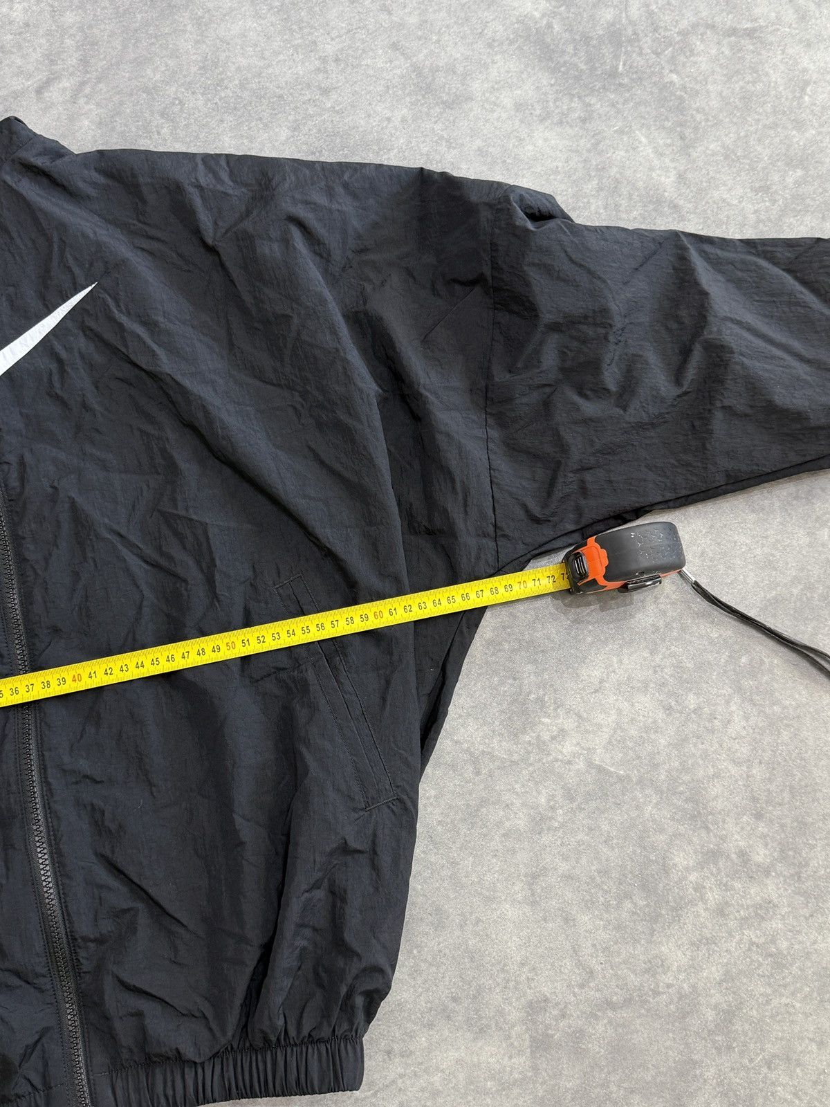 Nike Windbreaker Nike Jacket spellout big logo boxy spoertswear Size US M / EU 48-50 / 2 - 10 Thumbnail