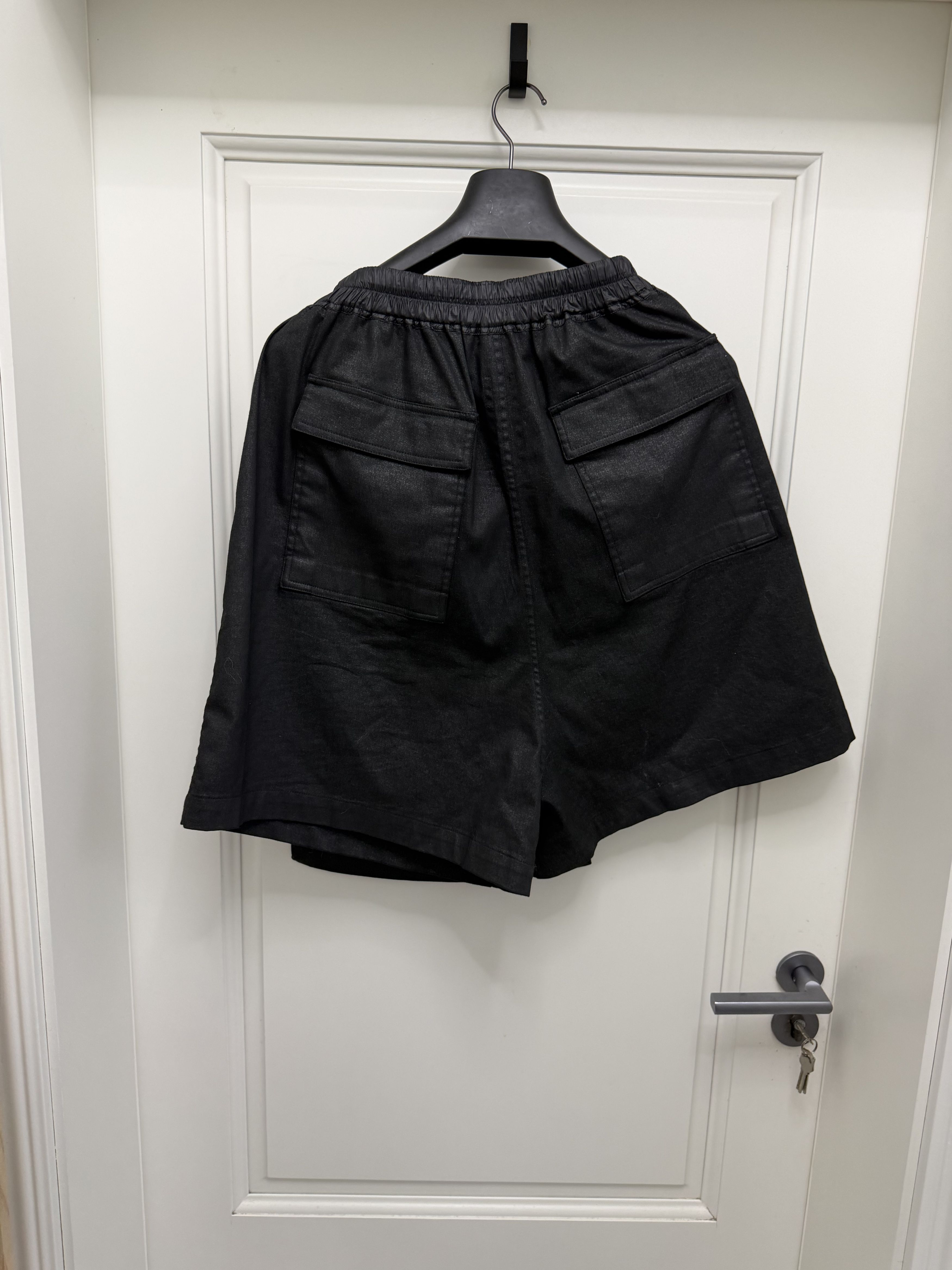 Rick Owens Rick Owens mainline shorts with face motif Size US 33 - 2 Thumbnail