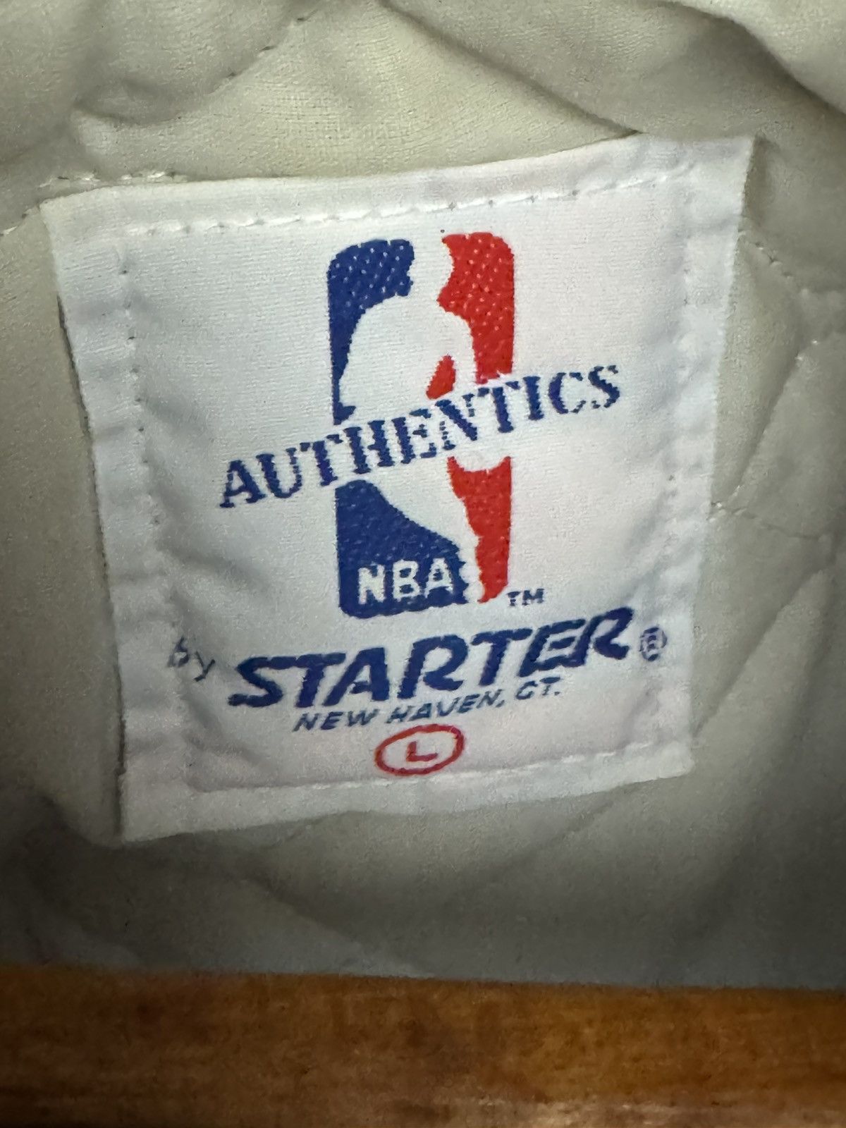 Starter Vintage Starter Satin jacket Miami heat near new size L Size US L / EU 52-54 / 3 - 7 Thumbnail