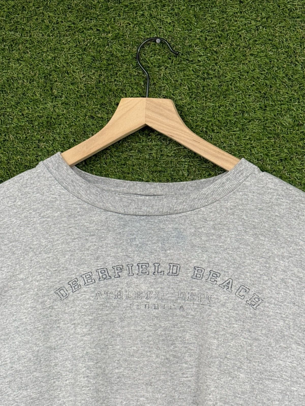 Vintage Vintage Distressed Deerfield Beach Grey Pro Weight Delta Tee Size US L / EU 52-54 / 3 - 2 Thumbnail