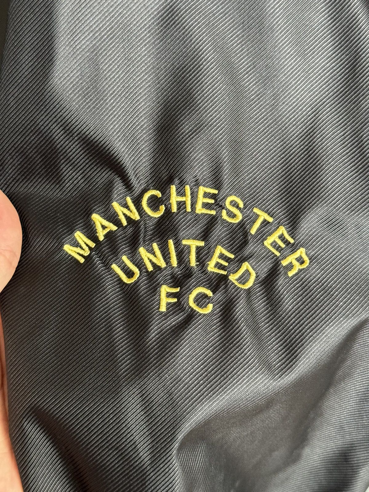 Umbro Manchester United Training Football Jacket Size US M / EU 48-50 / 2 - 4 Thumbnail