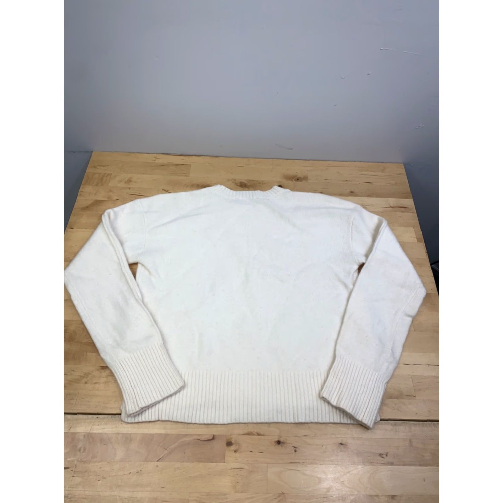 Everlane Everlane 100% Wool Sweater Womens S Cream Ivory Crew Neck Long Sleeve Casual Pullover Knit Winter Fall Spring Regular Sized 12660 Size S / US 4 / IT 40 - 8 Thumbnail