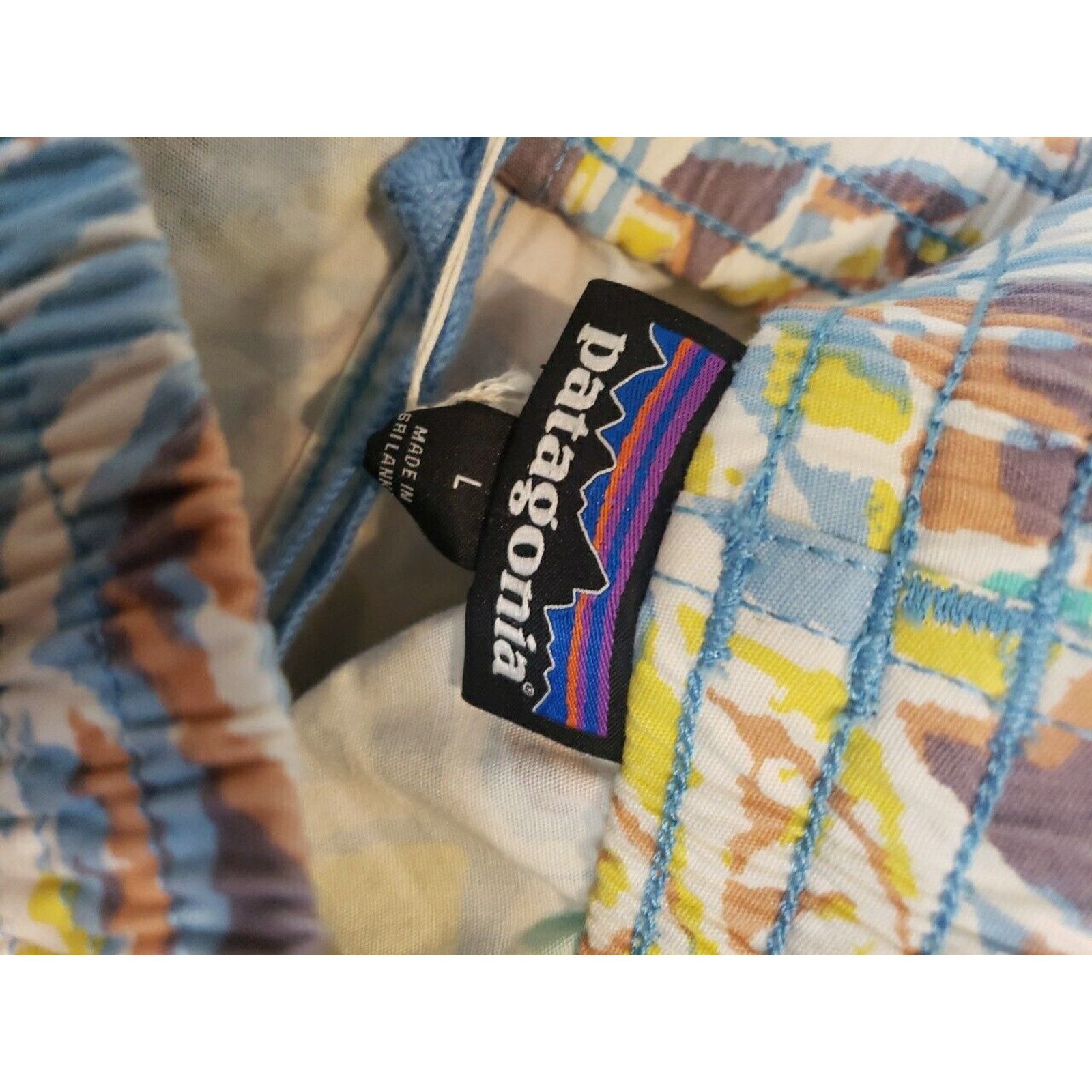 Patagonia Patagonia Funhoggers Shorts Mens Large Abstract Geometric Size US 36 / EU 52 - 10 Thumbnail