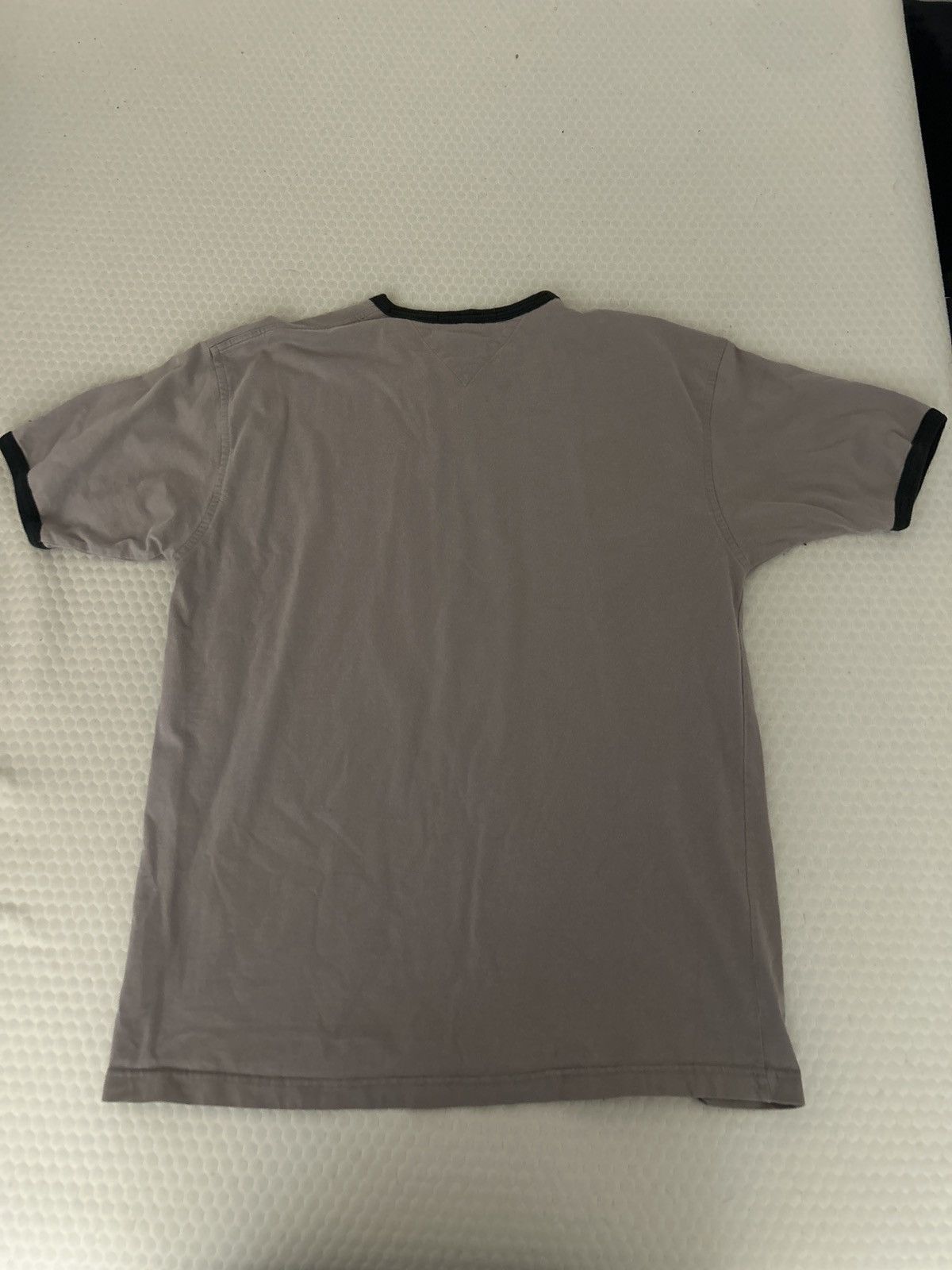 Tommy Hilfiger Vintage Tommy Hifiger shirt Size US M / EU 48-50 / 2 - 2 Thumbnail