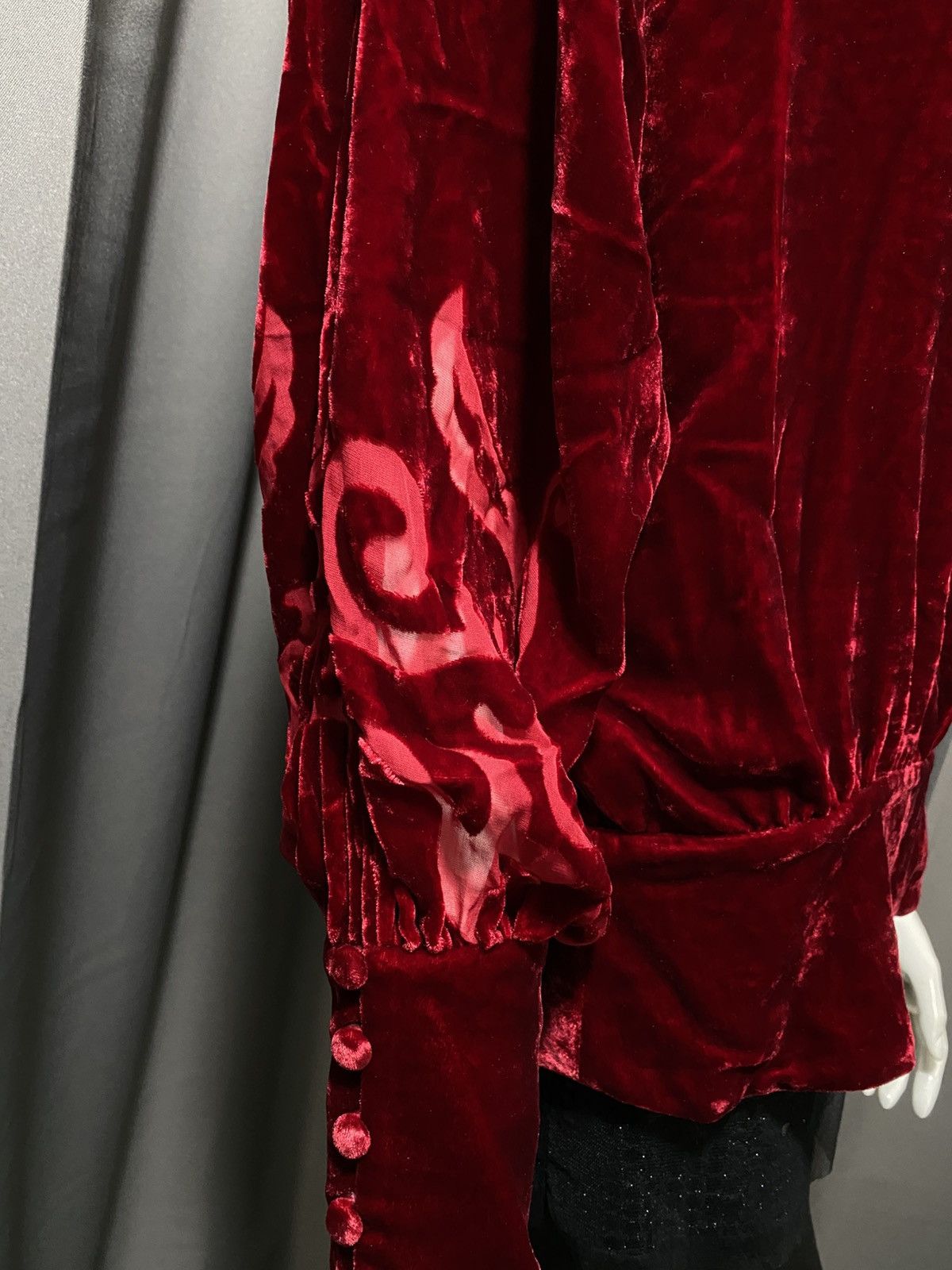 Vivienne Tam 90s Vivienne Tam- Flames Batwing Velvet Blouse Size M / US 6-8 / IT 42-44 - 2 Thumbnail